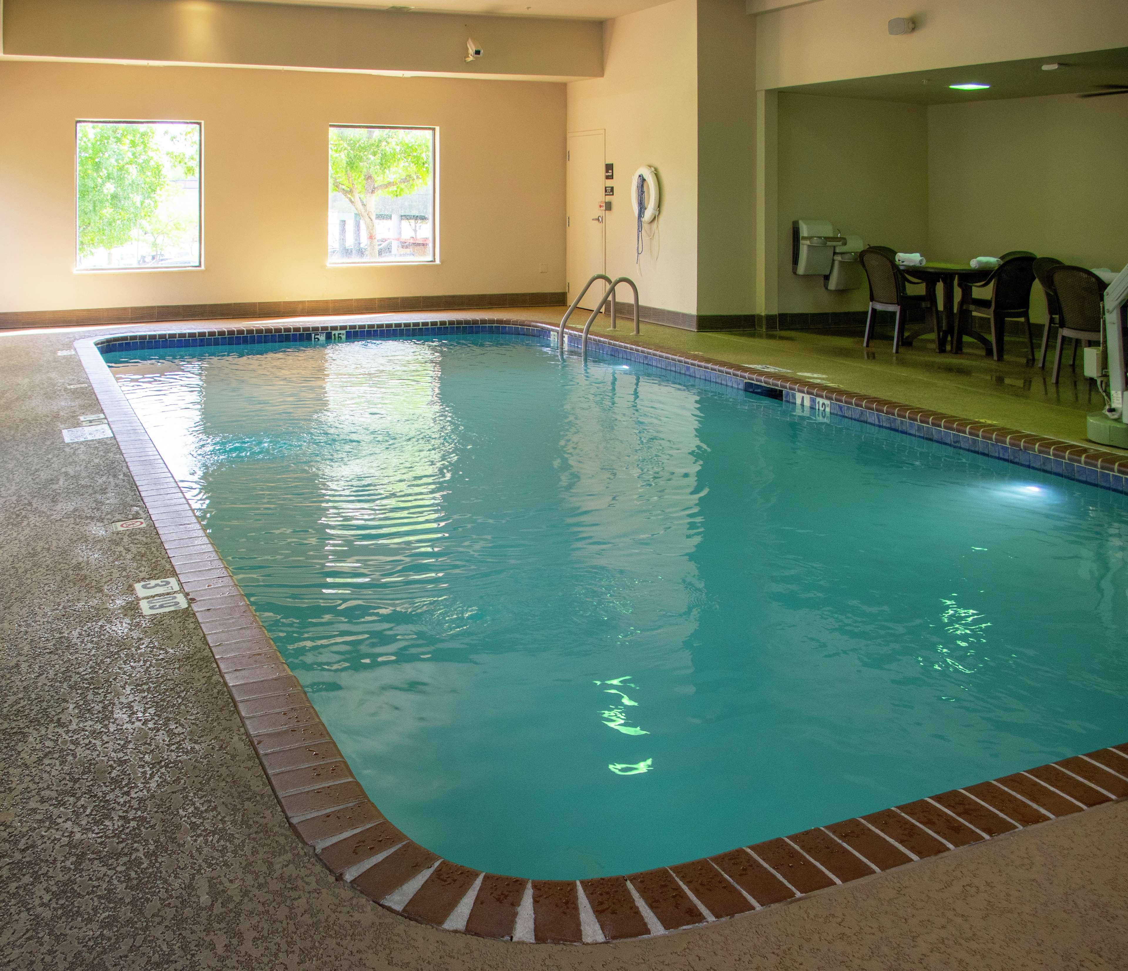 Hampton Inn St. Louis-Chesterfield Ngoại thất bức ảnh