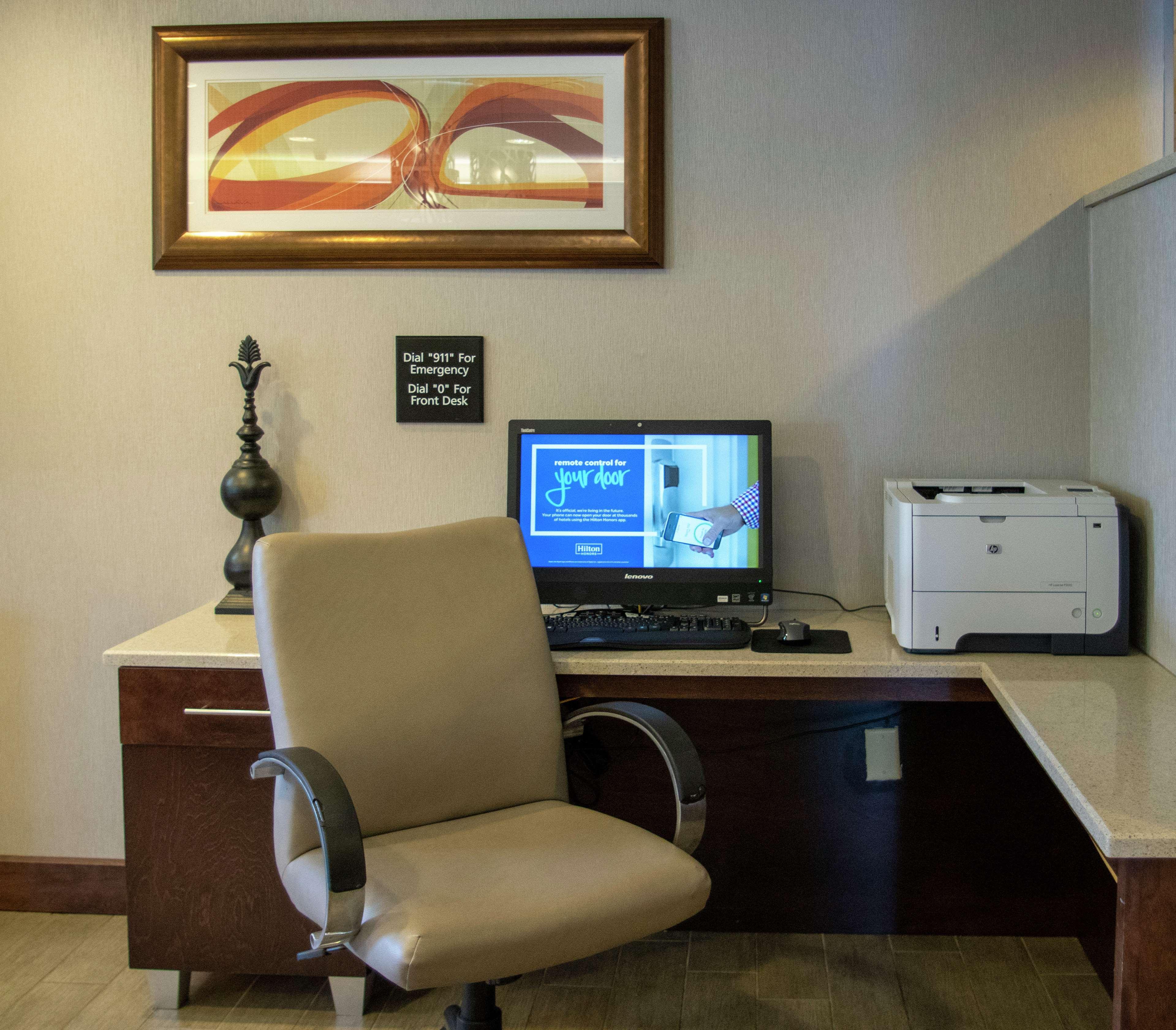 Hampton Inn St. Louis-Chesterfield Ngoại thất bức ảnh